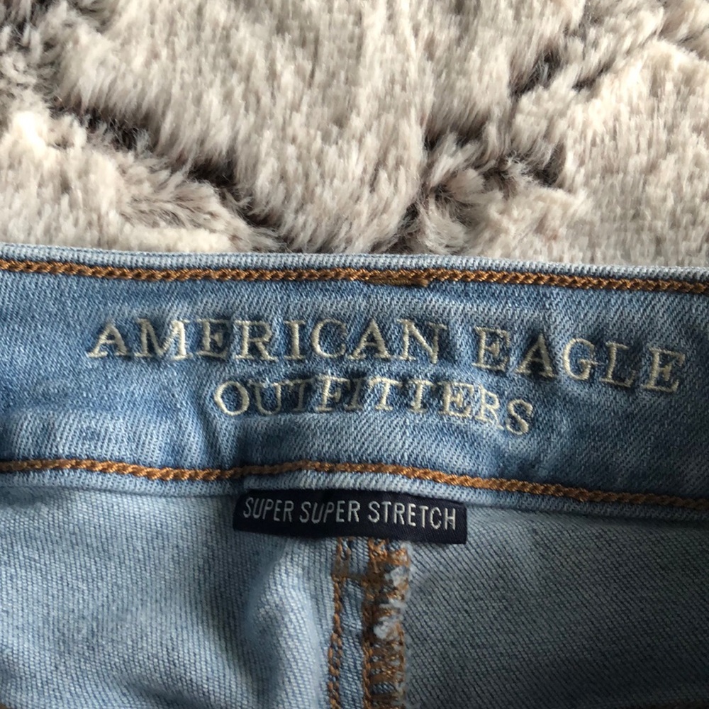American Eagle Outfitters Jean Shorts - Picture 3 of 4